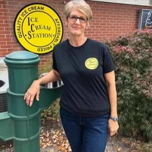 Meet your Posher, Janet